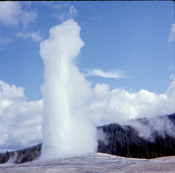 Old Faithful 5 min 10 07am Yellowstone June 8 1970